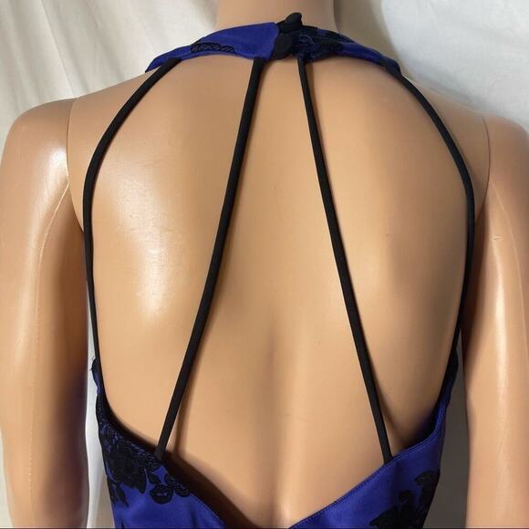 B Darlin dress Flocked Velvet Floral Fit & Flare mini SZ 11/12 black/blue skater - Picture 13 of 16